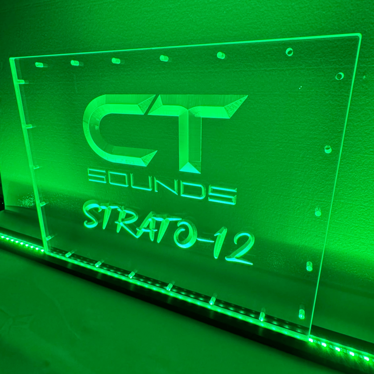 Sound Authority Plexiglass - 20" x 15" 3D Engraved Acrylic Window For Subwoofer Box - EZ DB's Designs