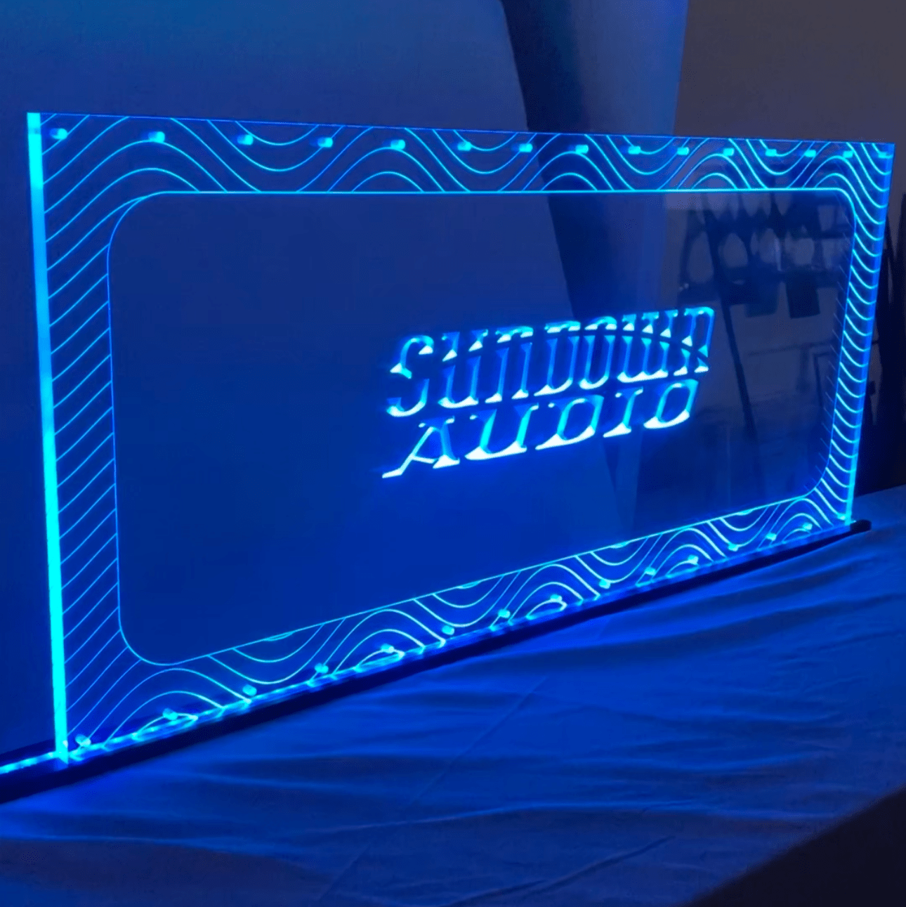 Sound Authority Plexiglass - 36" x 18" 3D Engraved Acrylic Window For Subwoofer Box