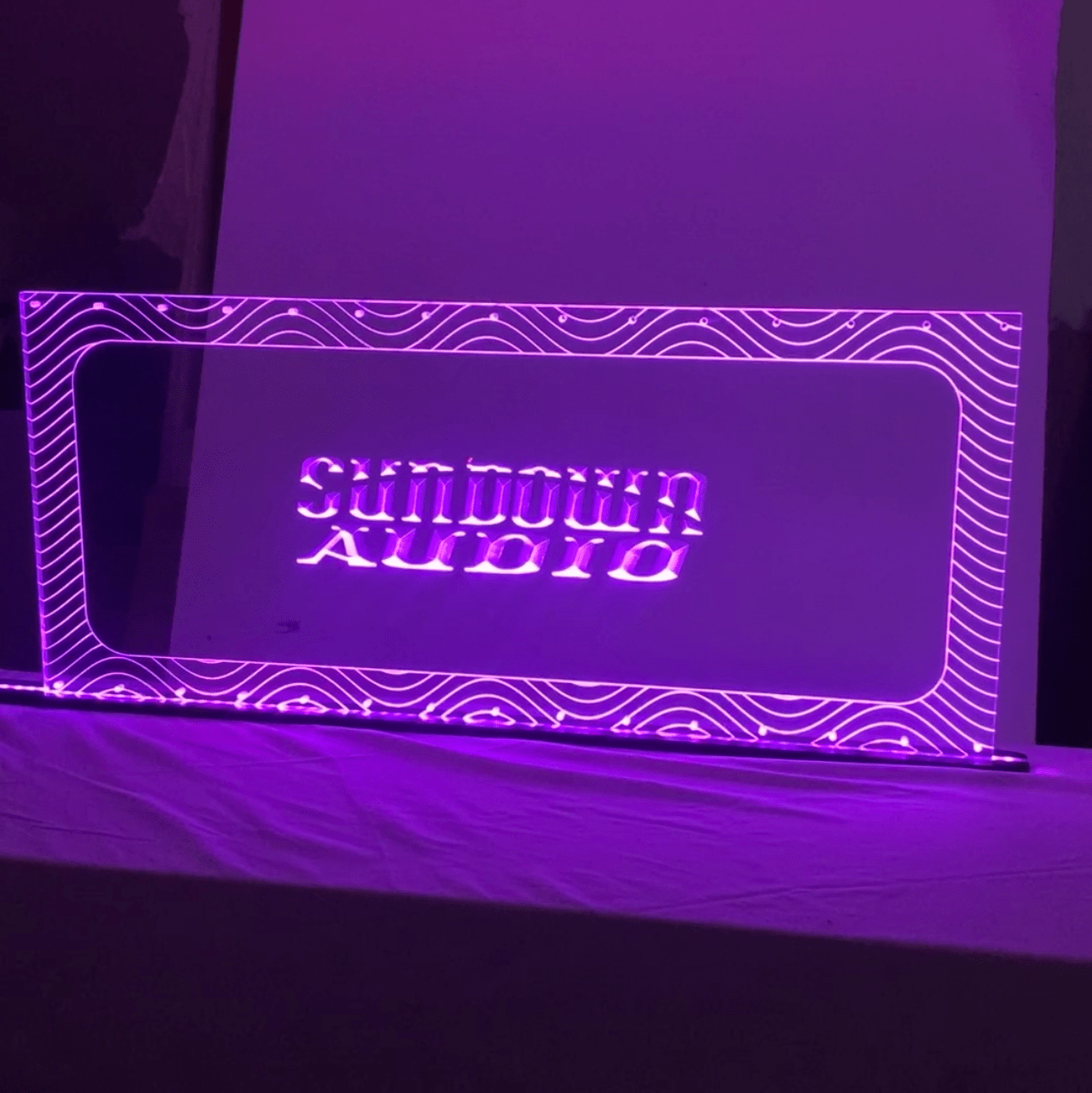 Sound Authority Plexiglass - 36" x 18" 3D Engraved Acrylic Window For Subwoofer Box